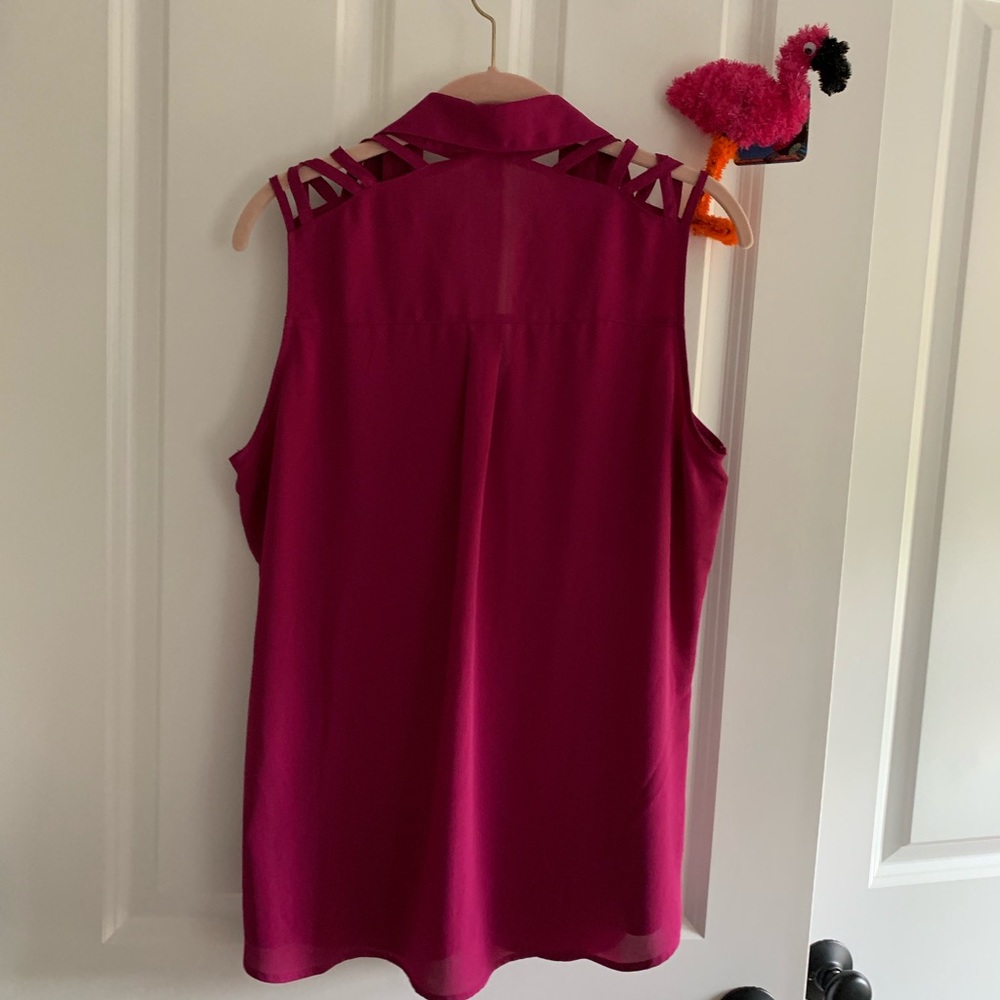 SOLD Express Portofino Shoulder Top - Picture 5 of 6